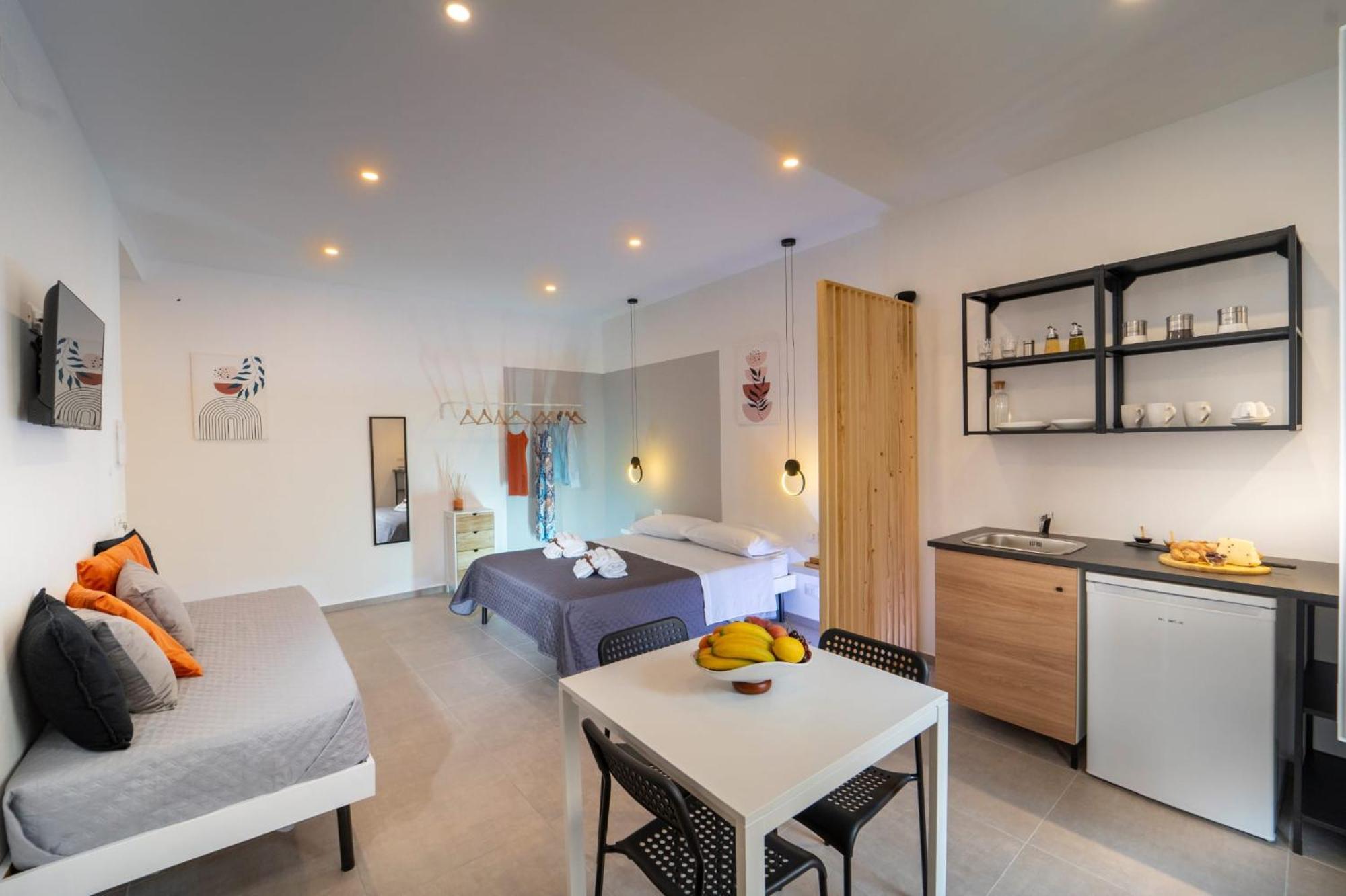 Mameri Central Rooms 카스텔라마레델골포 외부 사진